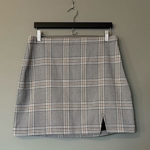 NWOT Abercrombie Plaid Mini Skirt - Size Large
